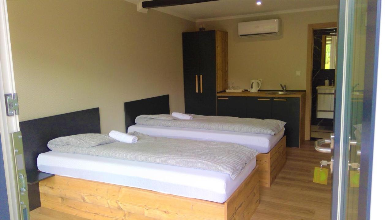 Bungalovi Kljuc المظهر الخارجي الصورة
